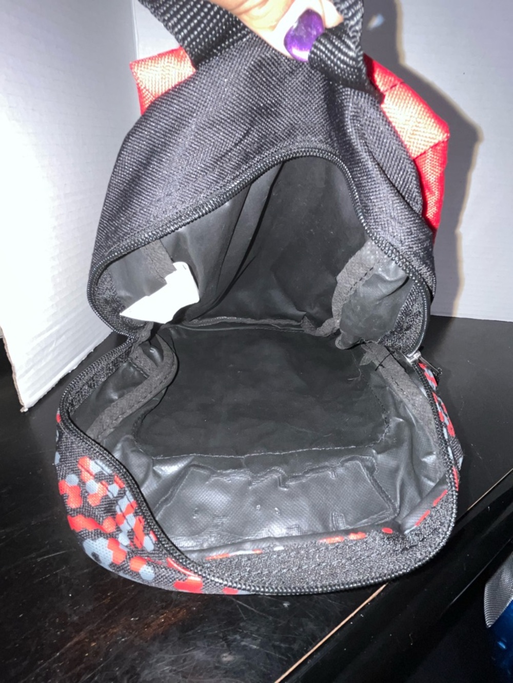 Pokemon Pikachu Small Backpack - Picture 3 of 8